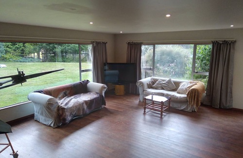 St. Arnaud House | Remote mountain hideaway. Animals, dirt bikes and helicopters.