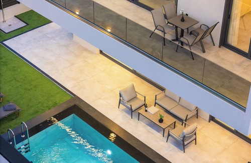 Kokkini Chani Villa | Resmi SeaView Villa , By Idealstay Experience