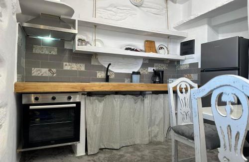 Andros Town Apartment | Richie's Sea View Romantic Residences
