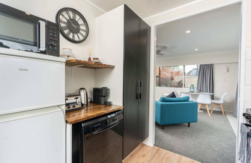 Whangarei House | Riverside Retreat Sum