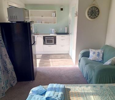 Te Puru Apartment | Riverview Studio