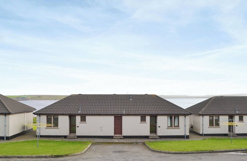 St. Mary's Cottage | Rockworks Chalets No.3 - UK7042