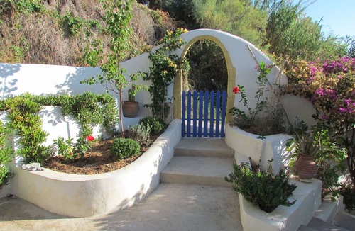 Pylos-Nestoras Cottage | Romantic Beach Side Cottage