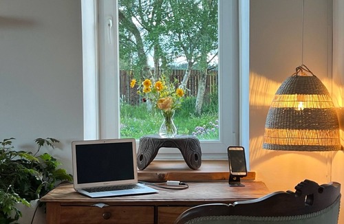 Roslin Cottage | Romantic cottage with stunning Views