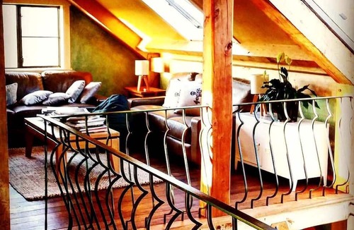 Waharoa Cabin | Romantic Retreat for Two in Peaceful Setting near Tauranga, North Island