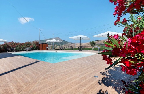 Caccamo Apartment | Room 'Turiddu' at Sikania Agrirelais with Mountain View, Wi-Fi and Air Conditioning