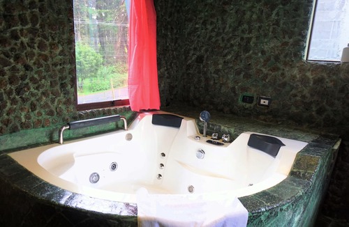 San Rafael de Heredia House | Room with Jacuzzi, Home Vacation Spa, Turkish bath, exfoliations...