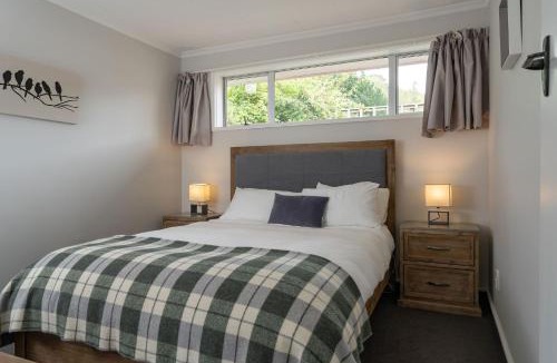Dunedin Apartment | Roselle Farm Cottage