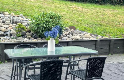 Hamurana House | Rotorua Family Retreat Hamurana 10000sqm Lawn