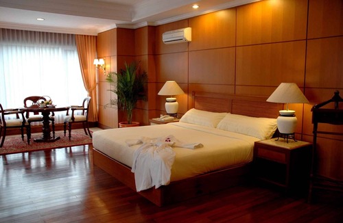 Tretes Hotel | Royal Senyiur Hotel Pasuruan