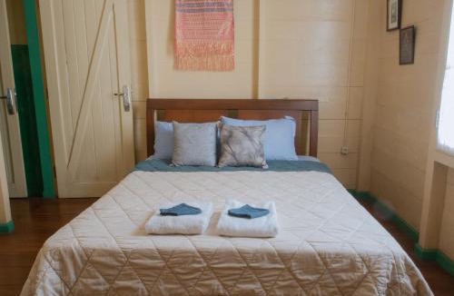 Bukittinggi House | Rumah Nizar (next to Ngarai Sianok)
