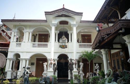 Banguntapan Hotel | Rumah Pesik Art Heritage