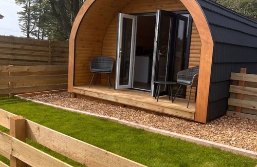 Annan Cabin | Rural Private Cabin-Scotland-Dumfries and Galloway-Cluaran Cabins-Skiddaw View