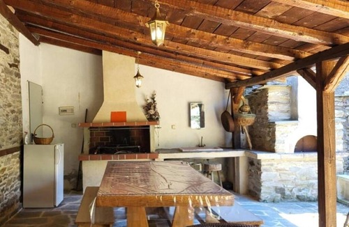 Eleutheroupoli House | Rustic House