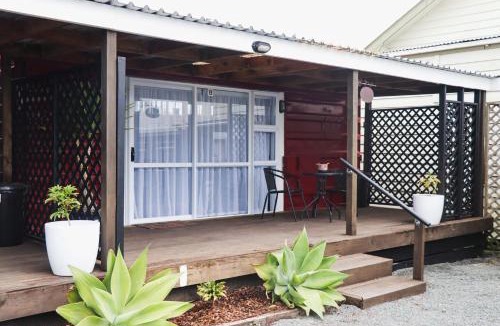 Dargaville Apartment | Rustic Rails Accommodation