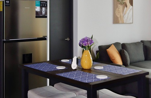 Mata Redonda Apartment | Sabana Condo free Parking& HighSpdWifi