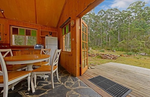 South Bruny House | Saintys Creek Cottage - Saintys Creek Cottage