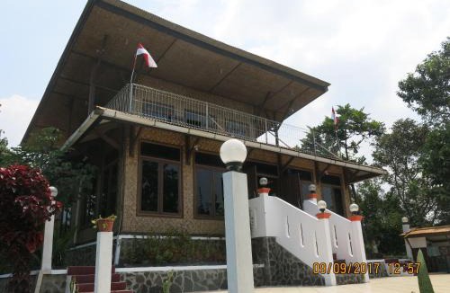 Pancawati House | Salak Sunrise Homestead