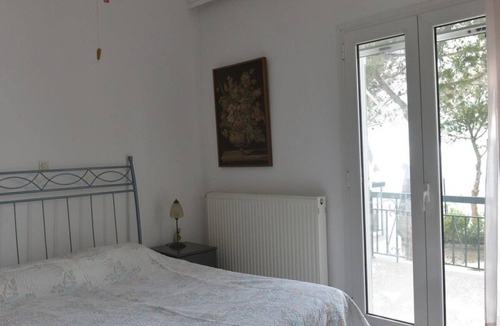 Salamis House | Salamis Beachfront House