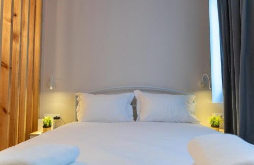 Thessaloniki City Centre Apartment | Salonica forest inn- One