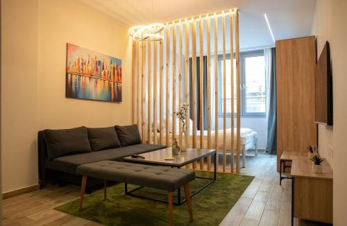 Thessaloniki City Centre Apartment | Salonica forest inn- One
