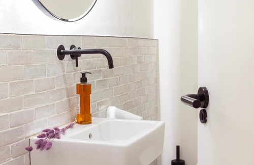 Cort Apartment | Samaritana Suites