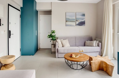 Thessaloniki Apartment | Sanders Old Port - Darling 1-Bdr Apt with Balcony
