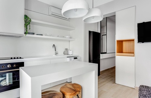 Thessaloniki Apartment | Sanders Old Port - Precious 1-bdr. Apt. w/Balcony