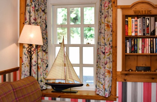 Carradale Cottage | Scottish cottage close to the sea, traditional box bed style, sleeps 2