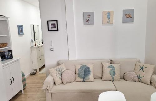 Scilla House | Sea Suite 26