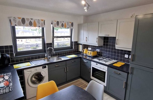 Kirkcaldy Apartment | Sea View Apartment/Deas Wharf
