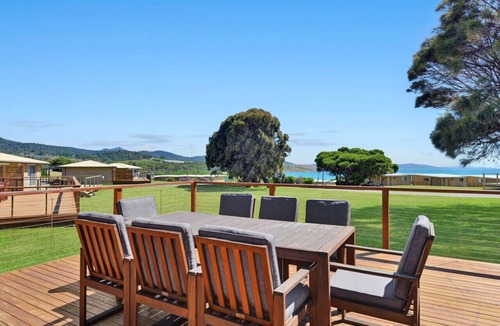 Four Mile Creek House | Sea View Villa - White Sands