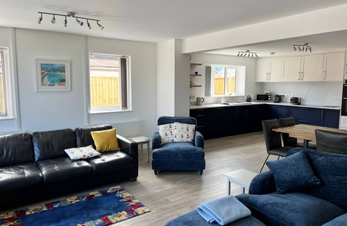 St Brides House | Seacliff Located Just 200m From the Popular Broad Haven Beach, Pembrokeshire