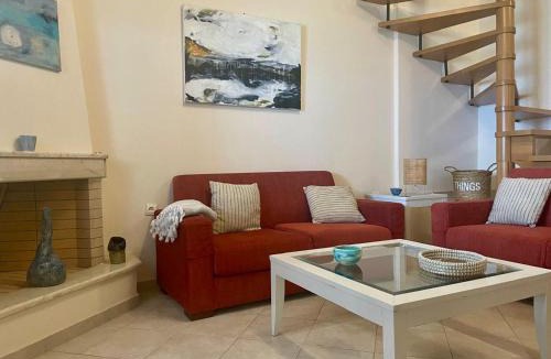 Loutsa House | Seafront lovely house - Kat's rentals