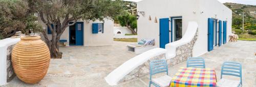 Fofola Apartment | Seafront Villa Polyxene