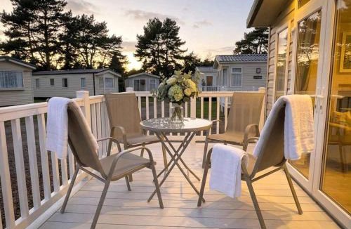 Prestonpans House | Seaside Caravan Nr Edinburgh Seton Sands Family Fun