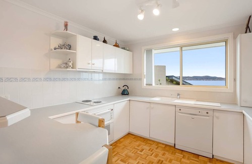 Sandy Bay House | "Seaside Serenity" with views, Sleeps 9, 3 bath.