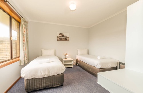 Ulverstone Hotel | Seasonal South Motel & Function Centre