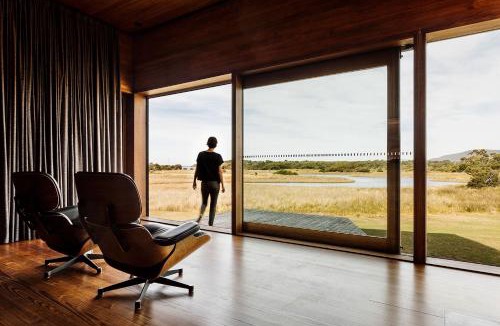 Douglas River House | Seastacks at The Denison