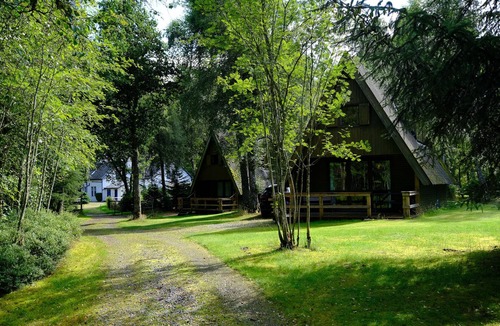 Beauly Ski Chalet | Secluded, cosy cottage on the banks of a Highland river