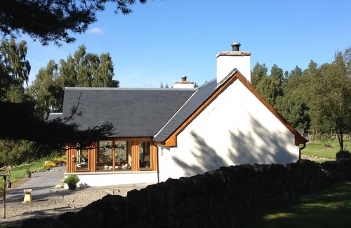 Kingussie Cottage | SECLUDED COTTAGE IN THE VERY HEART OF THE HIGHLANDS OF SCOTLAND