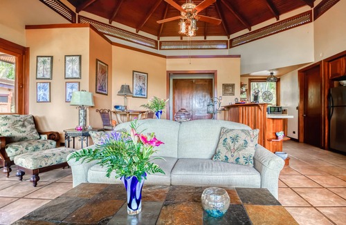 El Indio Villa | Secluded River View Villa w/Private Hot Tub, Large Deck, Gas Grill, Washer/Dryer
