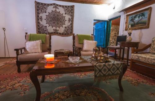 Foustani House | Secret garden Guest house Pozar Aridea