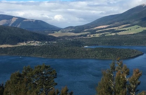 St. Arnaud House | Selah, St Arnaud, Nelson Lakes