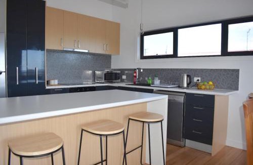 Scamander House | Selbourne by the Sea in Scamander