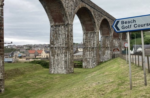 Keith Cottage | Self-Catering, WiFi, Private Parking -tvar