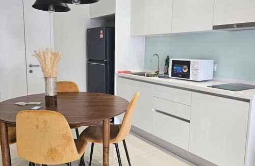 Brickfields Condo | Sentral Suites - Netflix and Chill