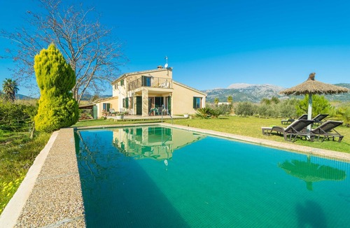 Selva Villa | Ses Rotges - Three Bedroom Villa, Sleeps 6