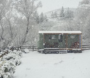 Burkes Pass House | Shepherds Hut Gateway to Tekapo and the MacKenzie District