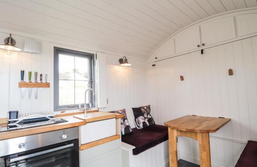 Lonmore House | Shepherds Hut